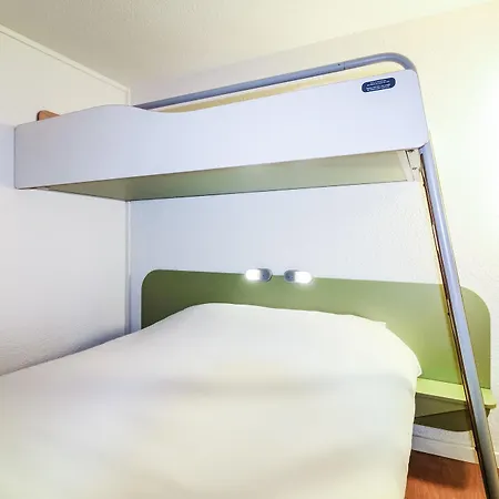 Ibis Budget Єр