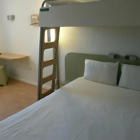 Ibis Budget Отель