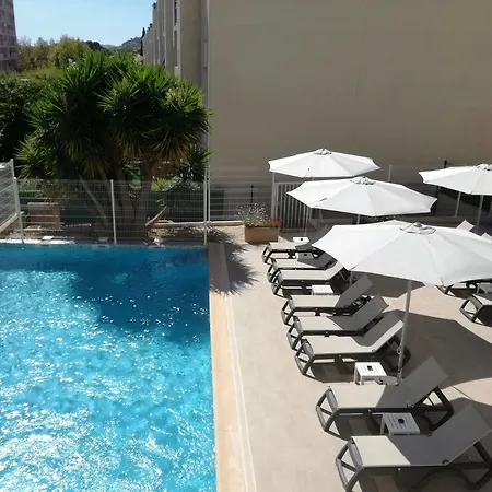 Ibis Budget 2* Єр