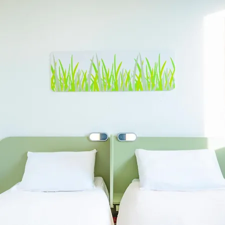 Ibis Budget ホテル イエール