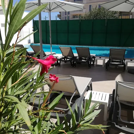 Ibis Budget Hotel 2*