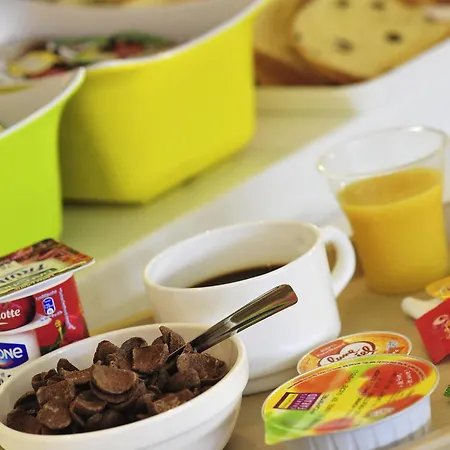 Ibis Budget Отель