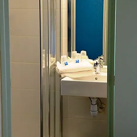 Ibis Budget ホテル 2*