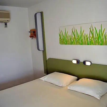 Ibis Budget 2* Hyères