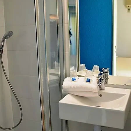 Ibis Budget ホテル イエール