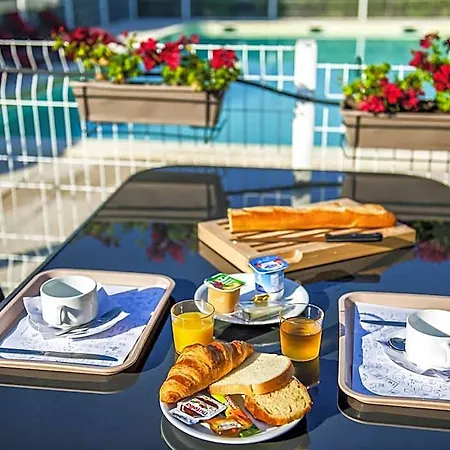 Ibis Budget 2* Hyères
