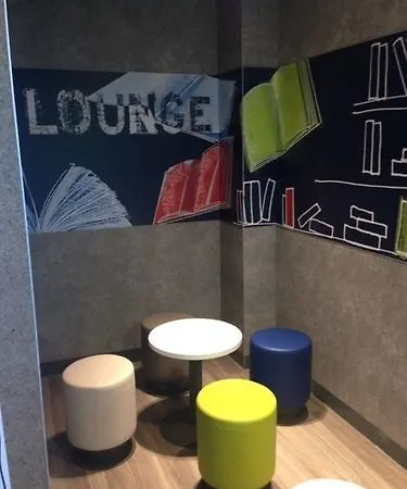 Ibis Budget Ιέρ